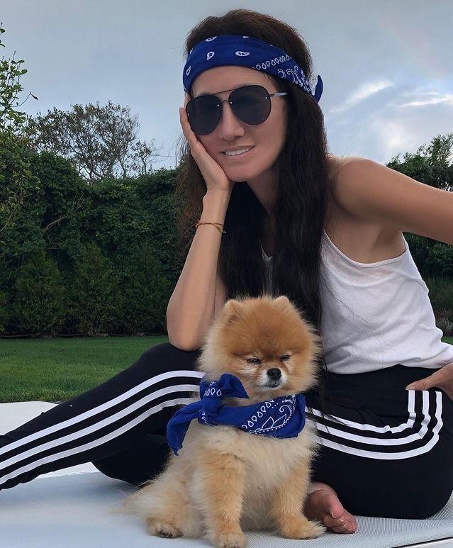 72岁王薇薇晒近照,王薇薇年轻写真照