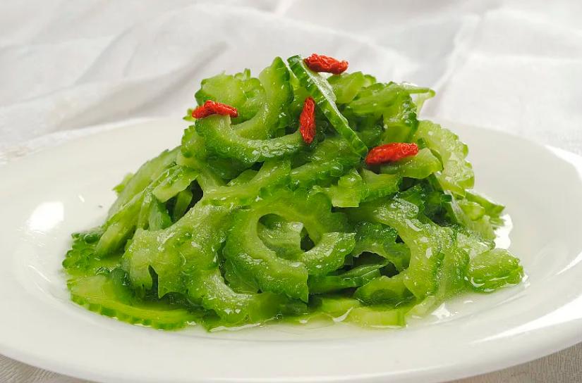 减脂晚餐吃什么掉秤最快食谱,减脂不吃晚餐掉秤慢什么原因