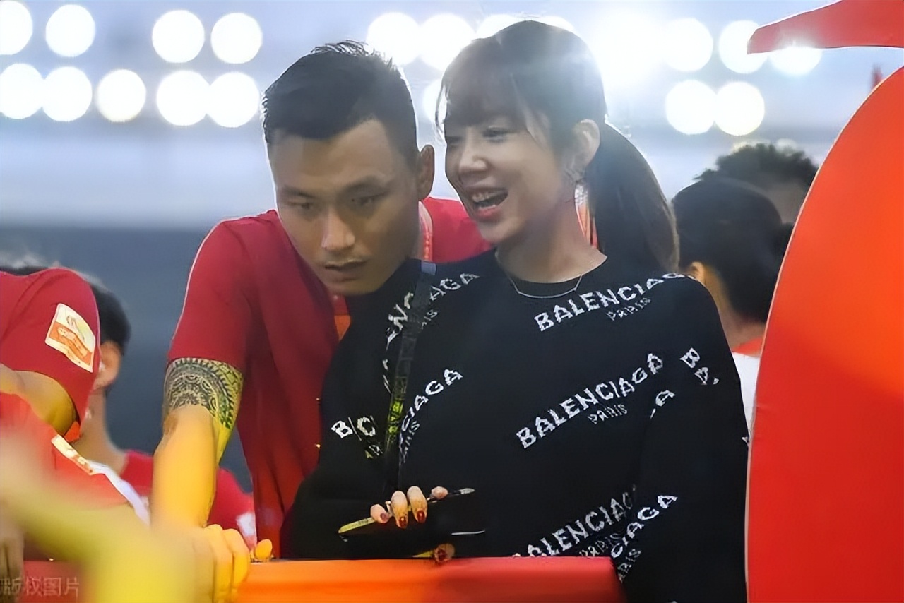 郜林1.45亿出售广州豪宅,中国国脚郜林