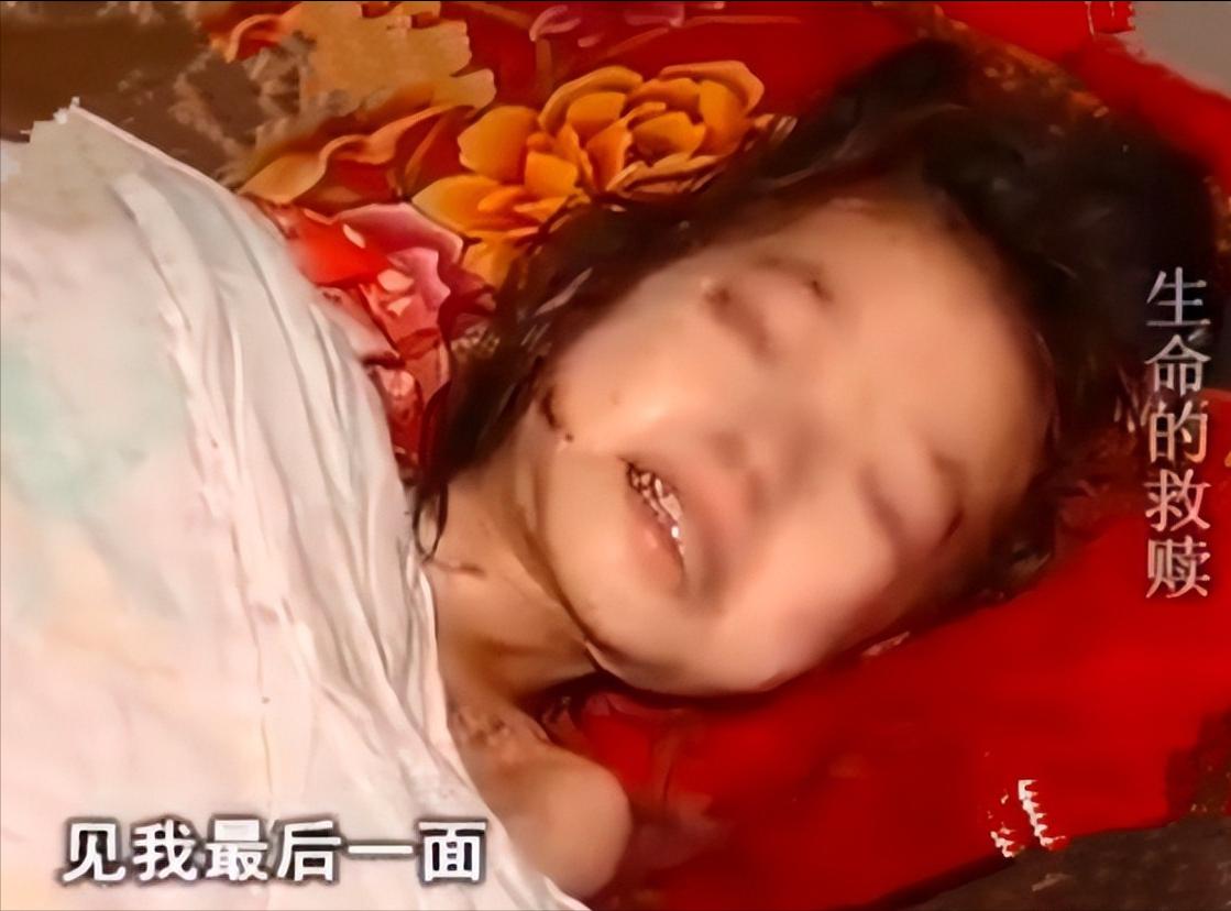 父亲狠心抛弃病重女儿下集,狠心父亲抛弃妻女12年如今病重