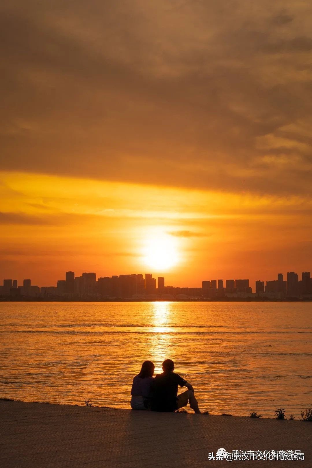 武汉值得玩的地方排名,武汉必吃榜top1