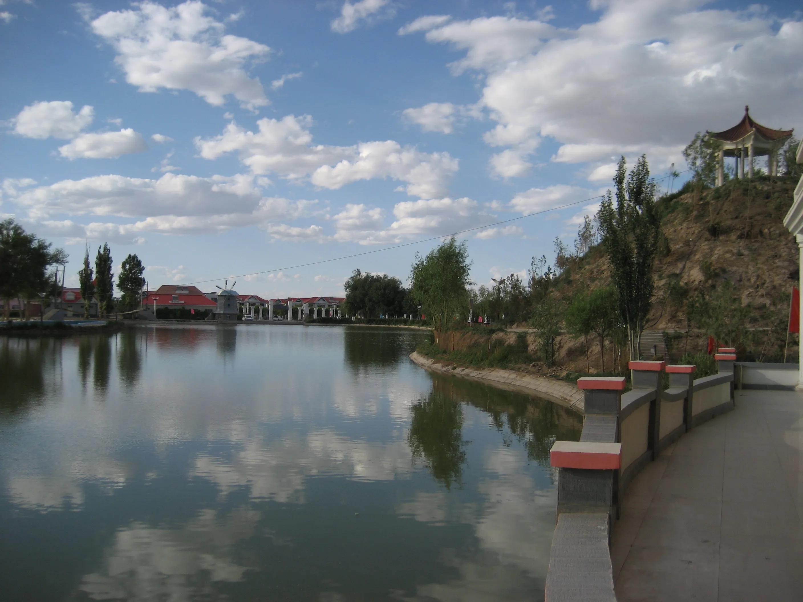 红一方面军二军团长,红军2方面军主要成员