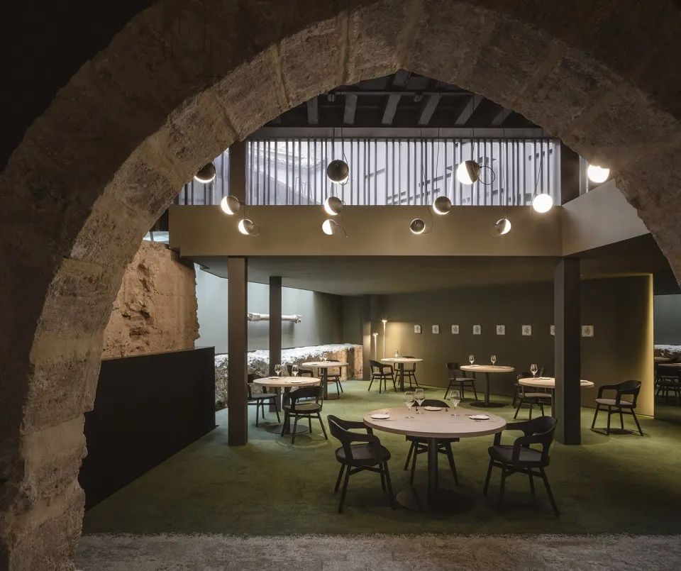 专业网红餐厅设计分析及思路,网红新中式餐厅设计方案案例分享