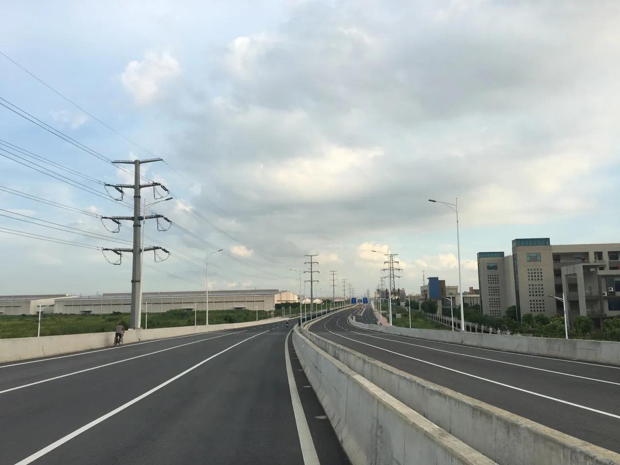 中山的交通地图,纵四线属于中山哪个位置