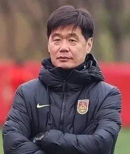 山客期评:为何受伤的总是中国足球?