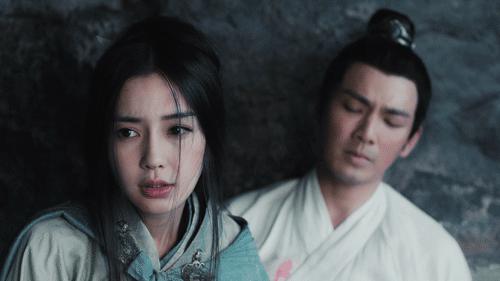 出卖？借戏揩油？捞金无度？牺牲清白？娱乐圈的“疯狂”不止于此