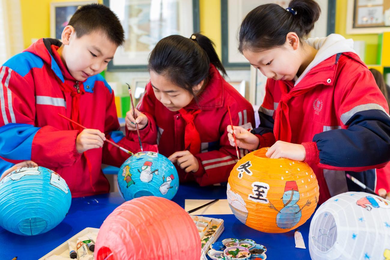 品正迷彩绿绽放文明花——内蒙古自治区文明校园五塔寺东街小学