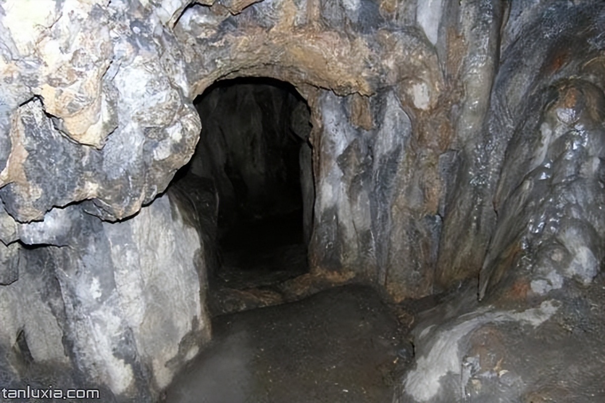 万里长江12首诗,万里长江游古诗图片