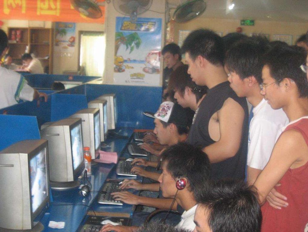 Flash死了，但你小时候玩过的游戏，还在试着活下去