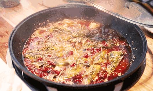 蜀大侠和大龙燚,容县大龙燚和蜀大侠