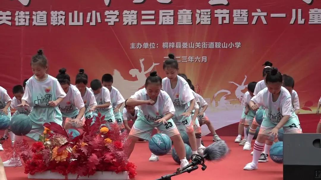 萌娃欢乐多幼儿舞蹈,小朋友最期待的六一儿童节