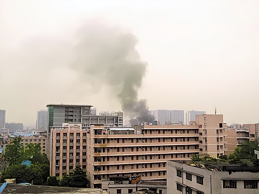 城中村，为什么成为广州这波新冠疫情的重灾区？