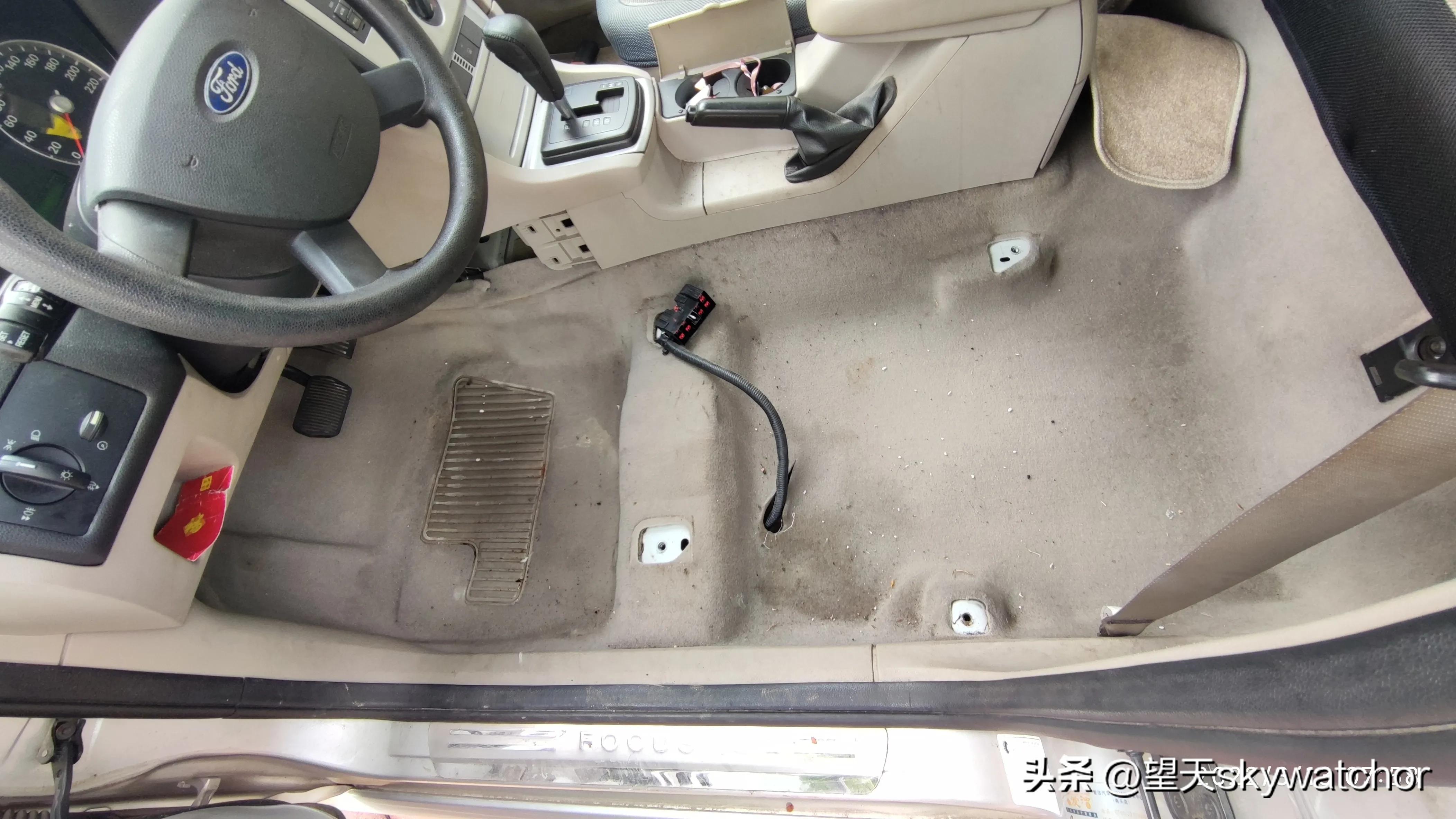 07福克斯鼓风机调速电阻,07款福克斯鼓风机电阻经常烧坏