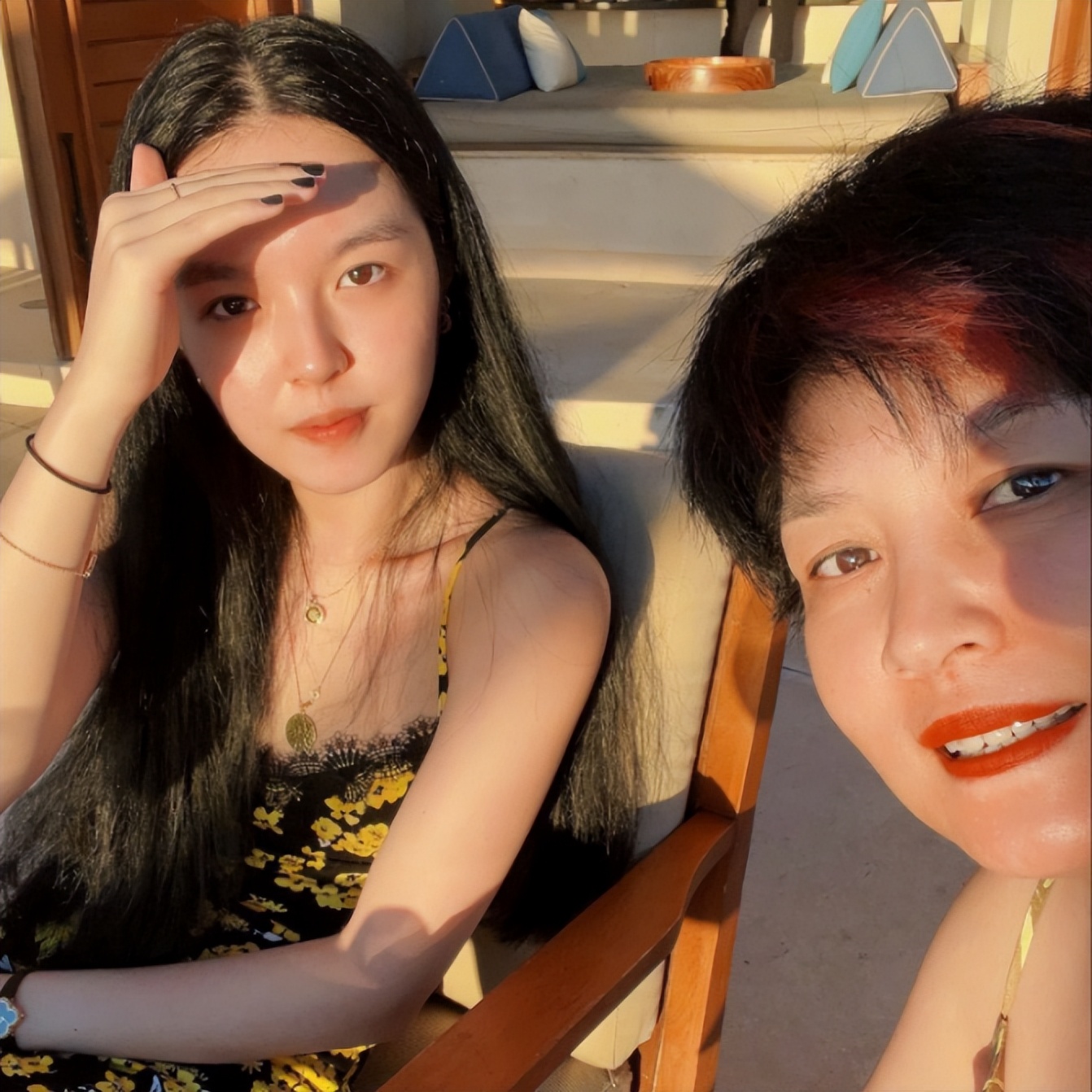 哈文为什么让赵本山上央视舞台,哈文和赵本山一段不为人知的故事