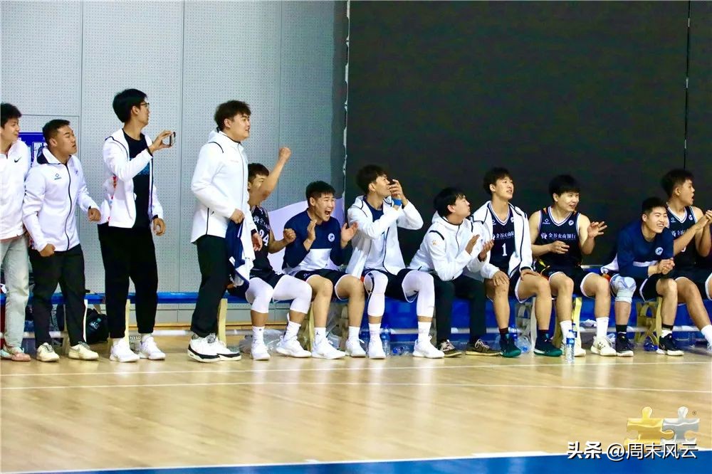 足球比赛高中组,高中足球校园比赛