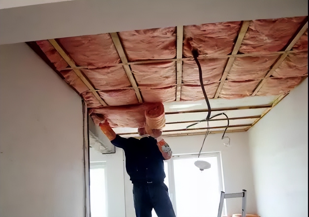 楼上走路声音太大怎么有效提示,半夜楼上走路楼下声音很大怎么办