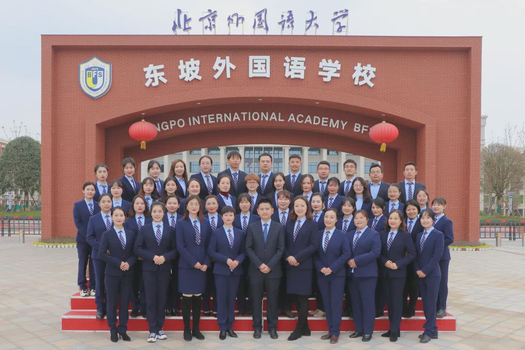 求贤若渴广纳英才,求贤若渴