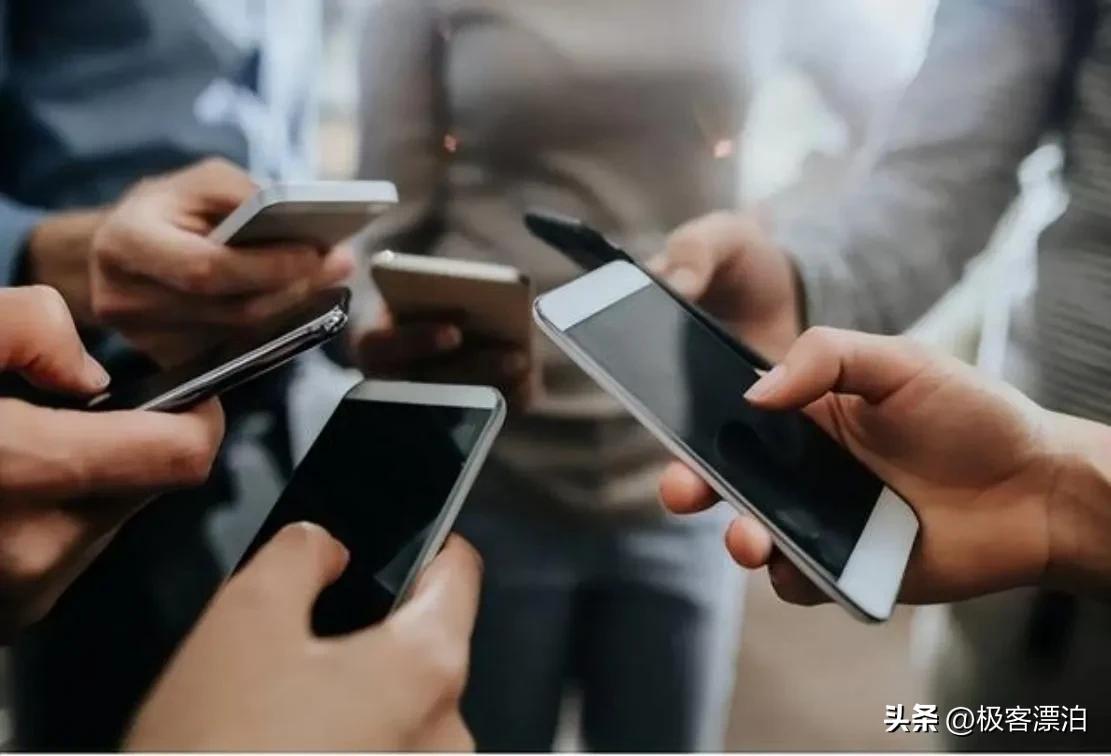 手机买8g128g的好还是12g256g的,手机128g256g和512g有什么区别