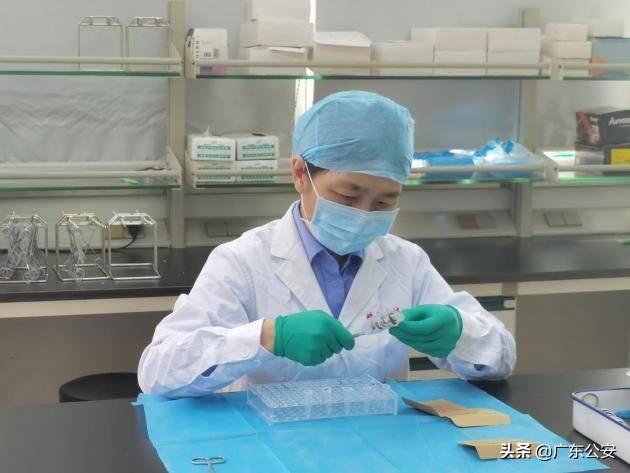 2021最美基层民警候选人邬松君,全省最美基层民警提名