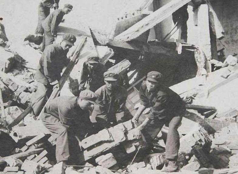 1976年毛主席弥留之际，发了一封绝密电报，*向前徐**看完直掉泪