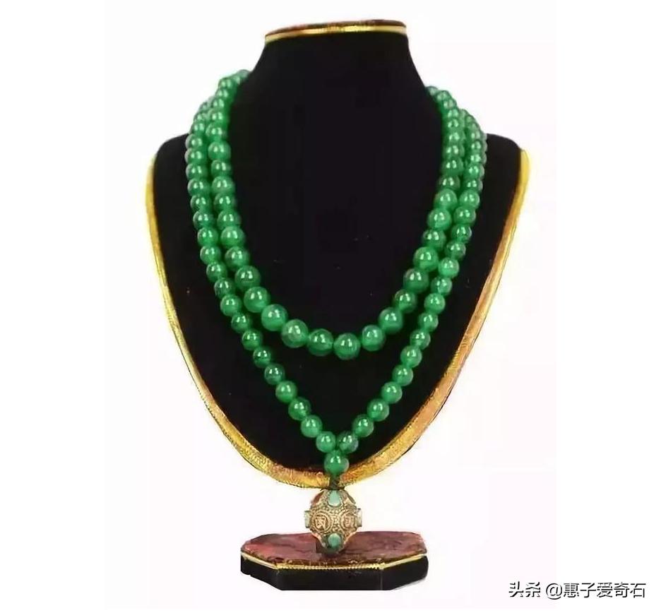 世界上最珍贵的翡翠种类,世界十大顶级翡翠首饰