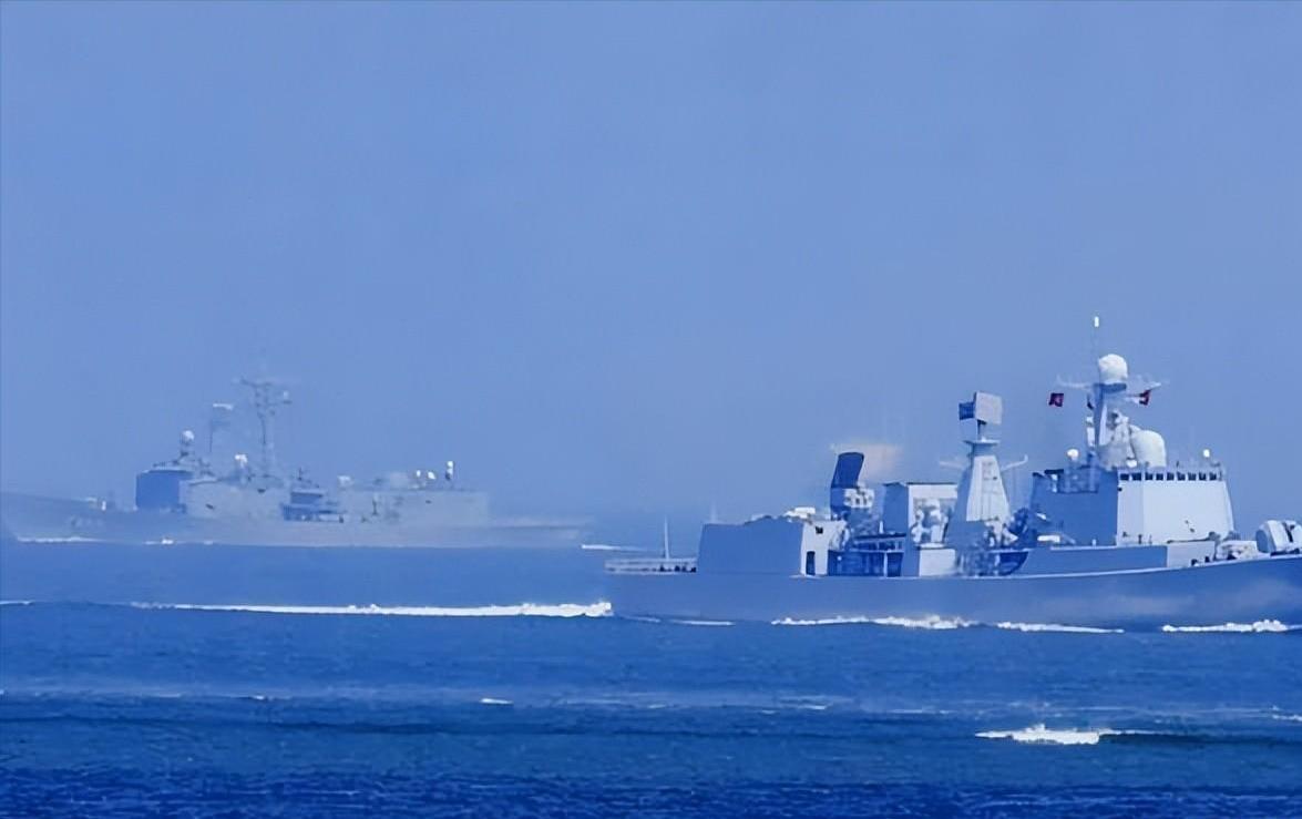 就在刚刚！解放军24架战机3个小时高强度出击，抹平台海“中线”