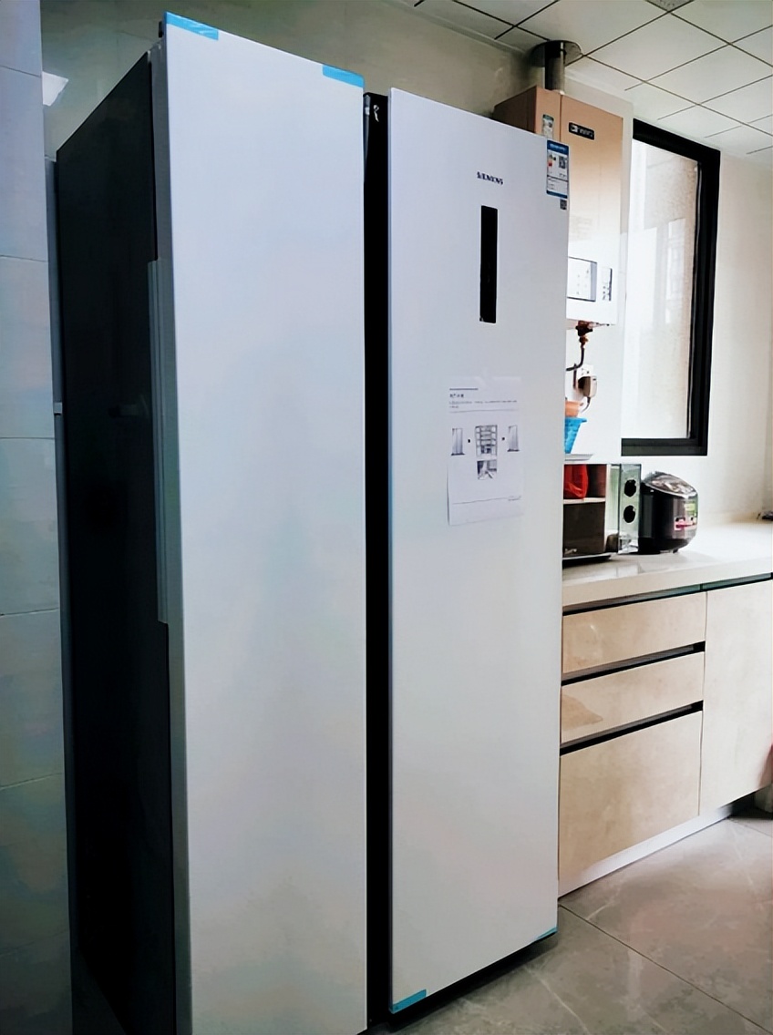 双开门冰箱的优缺点,双开门冰箱与四开门冰箱的优缺点