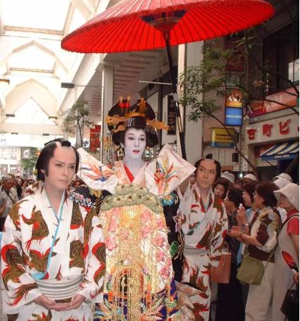 日本的色情行业：从未有一个国家做到如此地步，年创收700亿美元