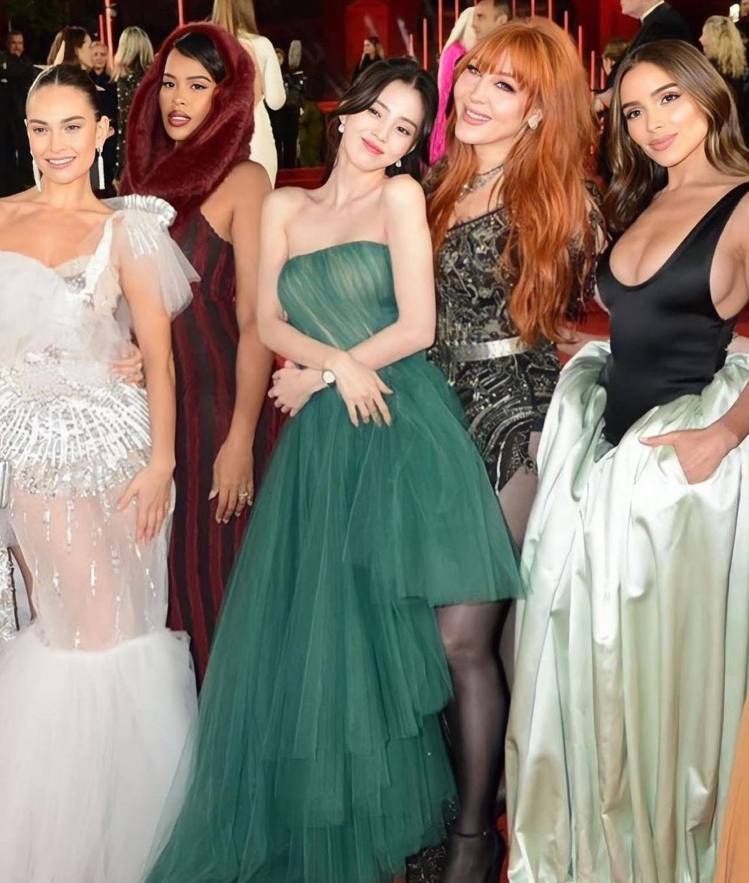 韩韶禧穿衣 (韩韶禧的秋冬穿搭)