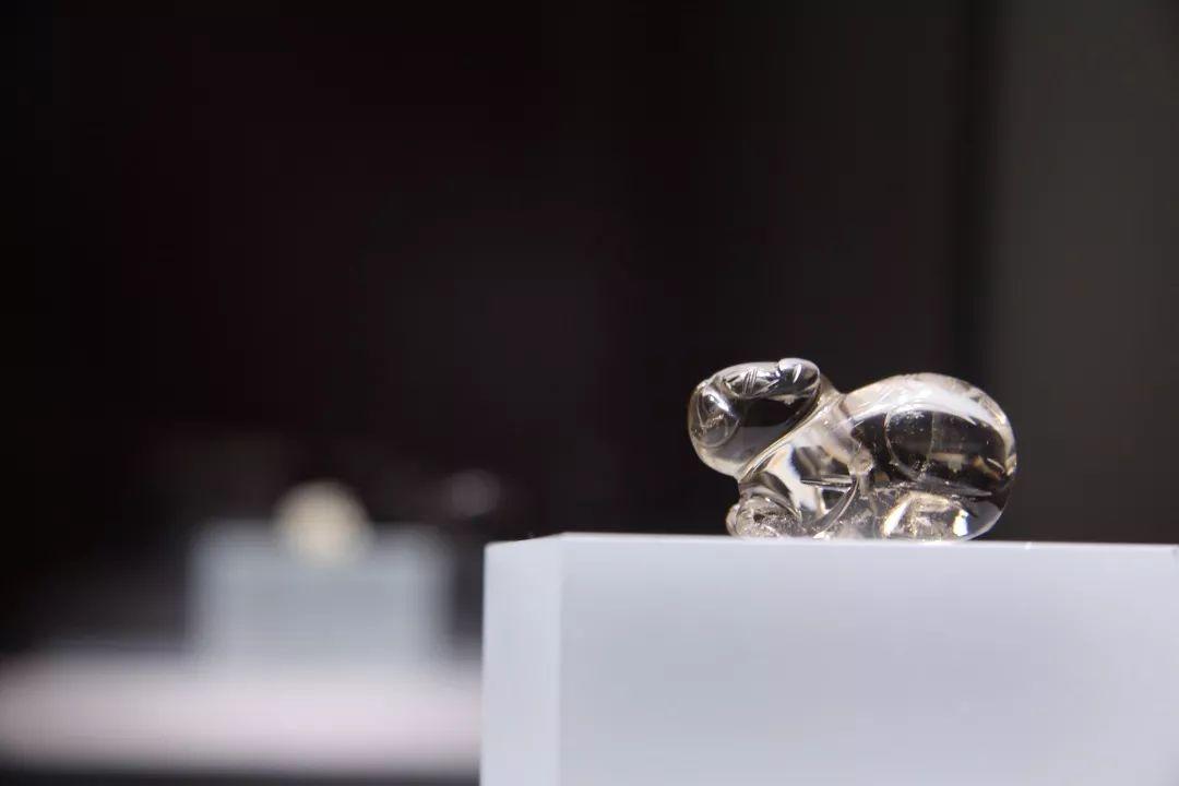 无瑕胜玉美至洁过冰清的意思,无瑕胜玉美