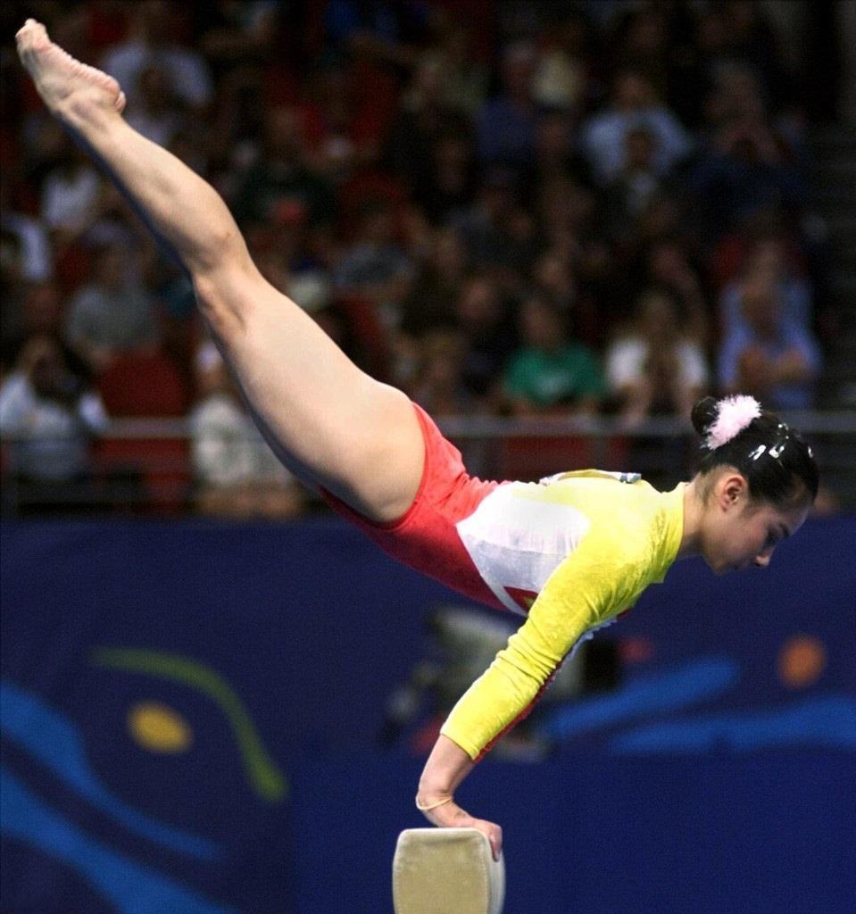 人比人气死人！这8位明星不但名气大，还个个“身怀绝技”