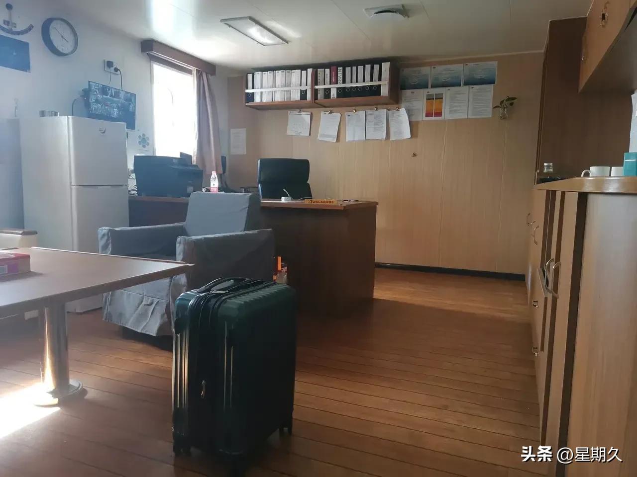 227期～船舶在韩国靠港女三副感情受挫，深夜不理智行为惹来祸端