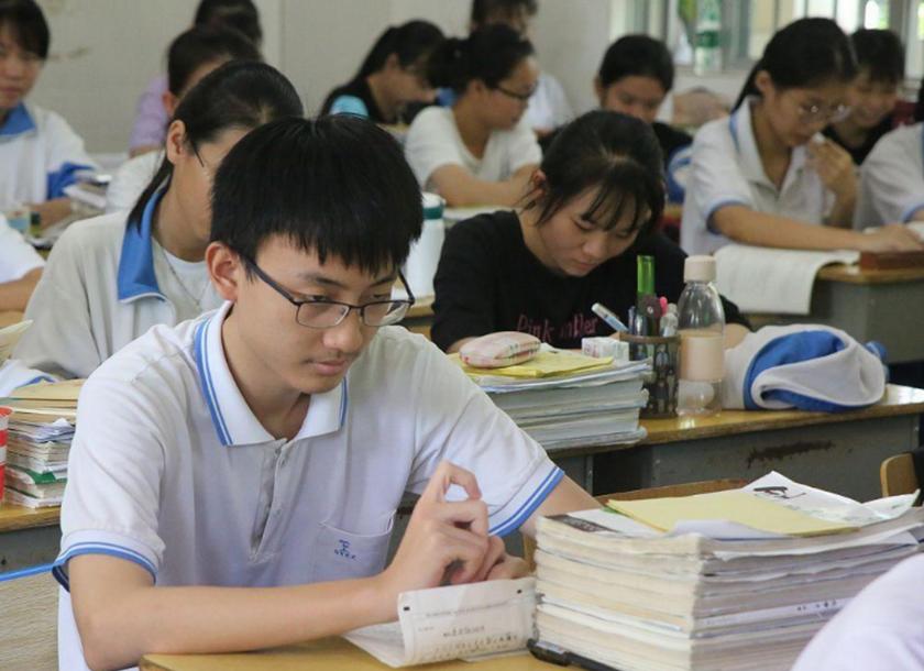 山东臭名昭著的3所大学，毕业证“如同虚设”，当地学生避而远之