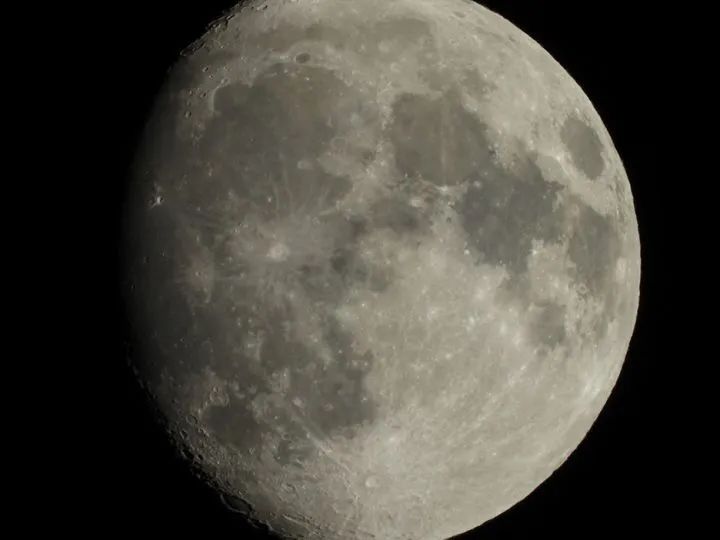 新手入门怎么选尼康相机型号,尼康相机型号s8200