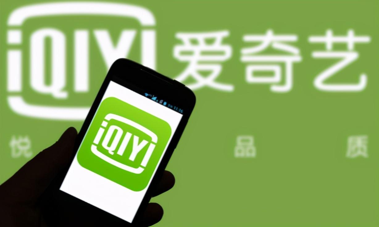 简单易用专治花里胡哨的NAS！小姐姐实测极空间新Z4！附微信备份