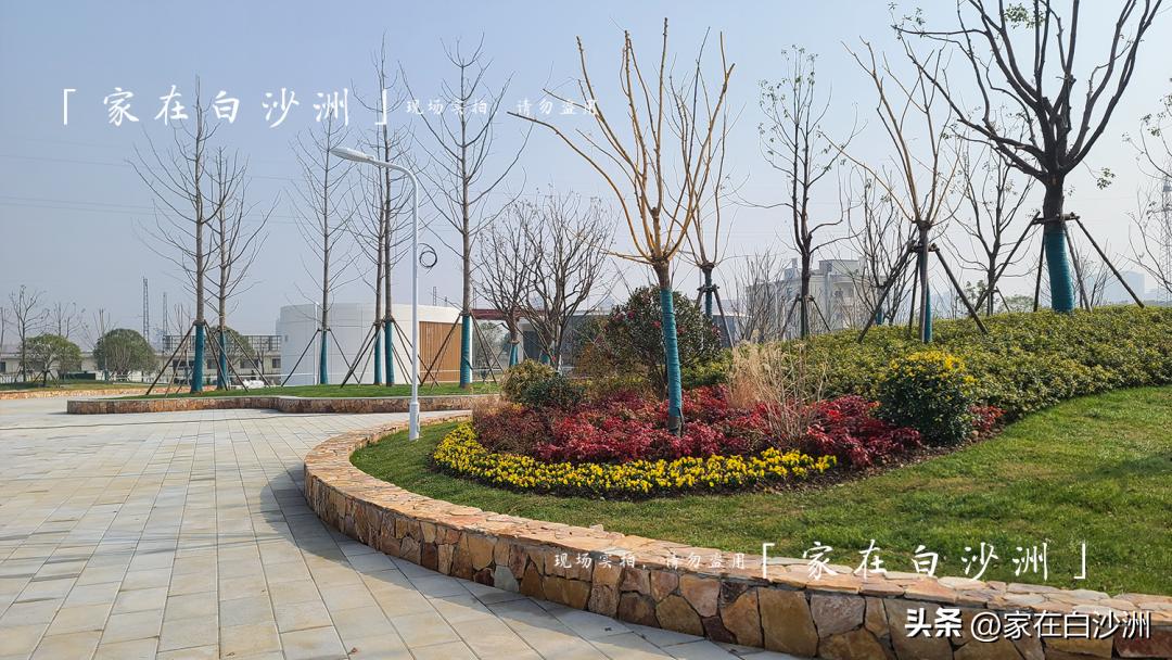 儿童乐园草坪,体育公园儿童足球场