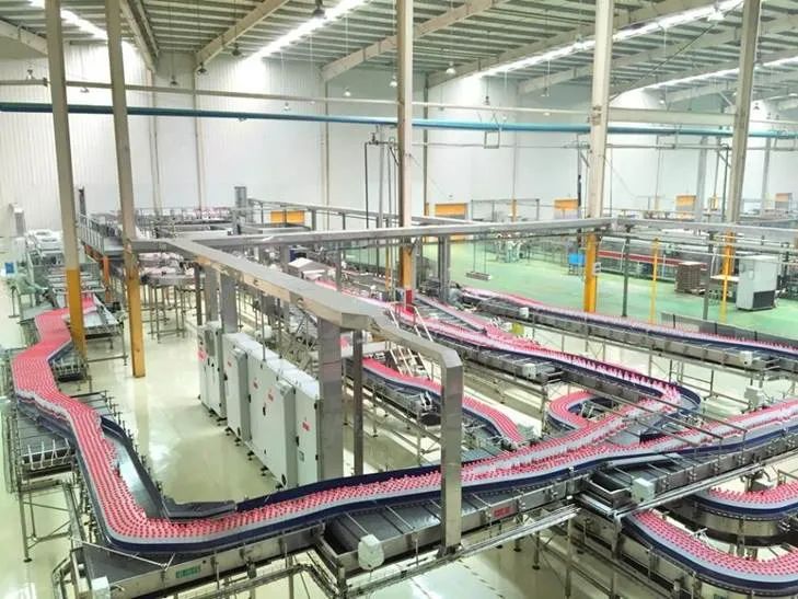 身价4550亿！孤狼式中国首富：瓶装水里有供应链与物流智慧