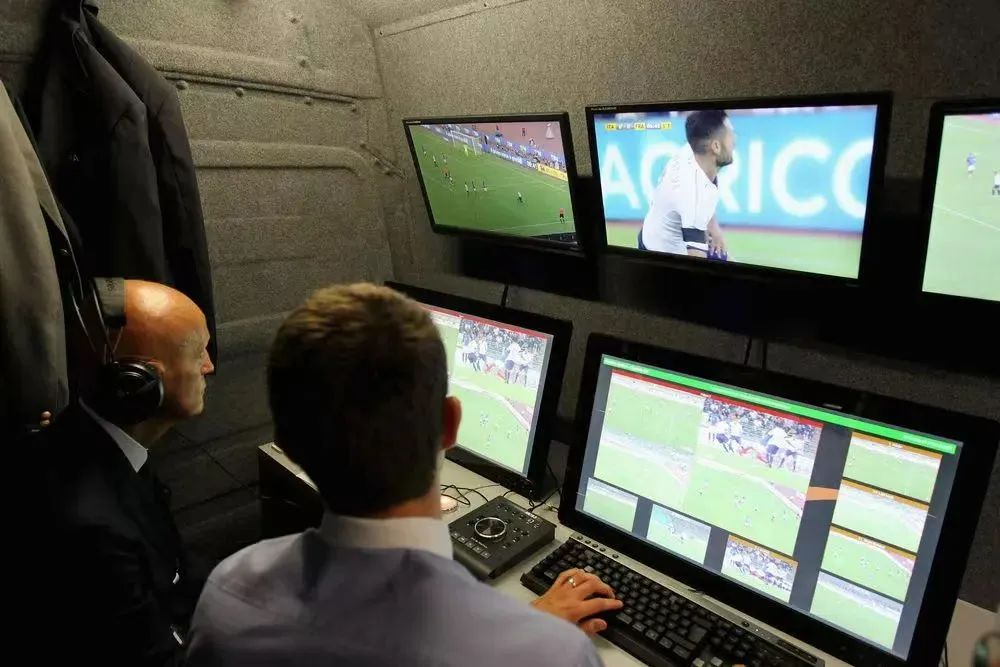 世界杯越位争议判罚,世界杯越位判罚技术