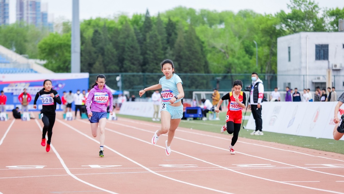 中国田径协会大众田径达标赛,点燃运动热情