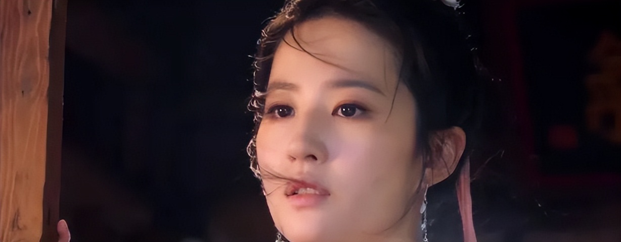 刘亦菲评价林允演技,刘亦菲林允对比