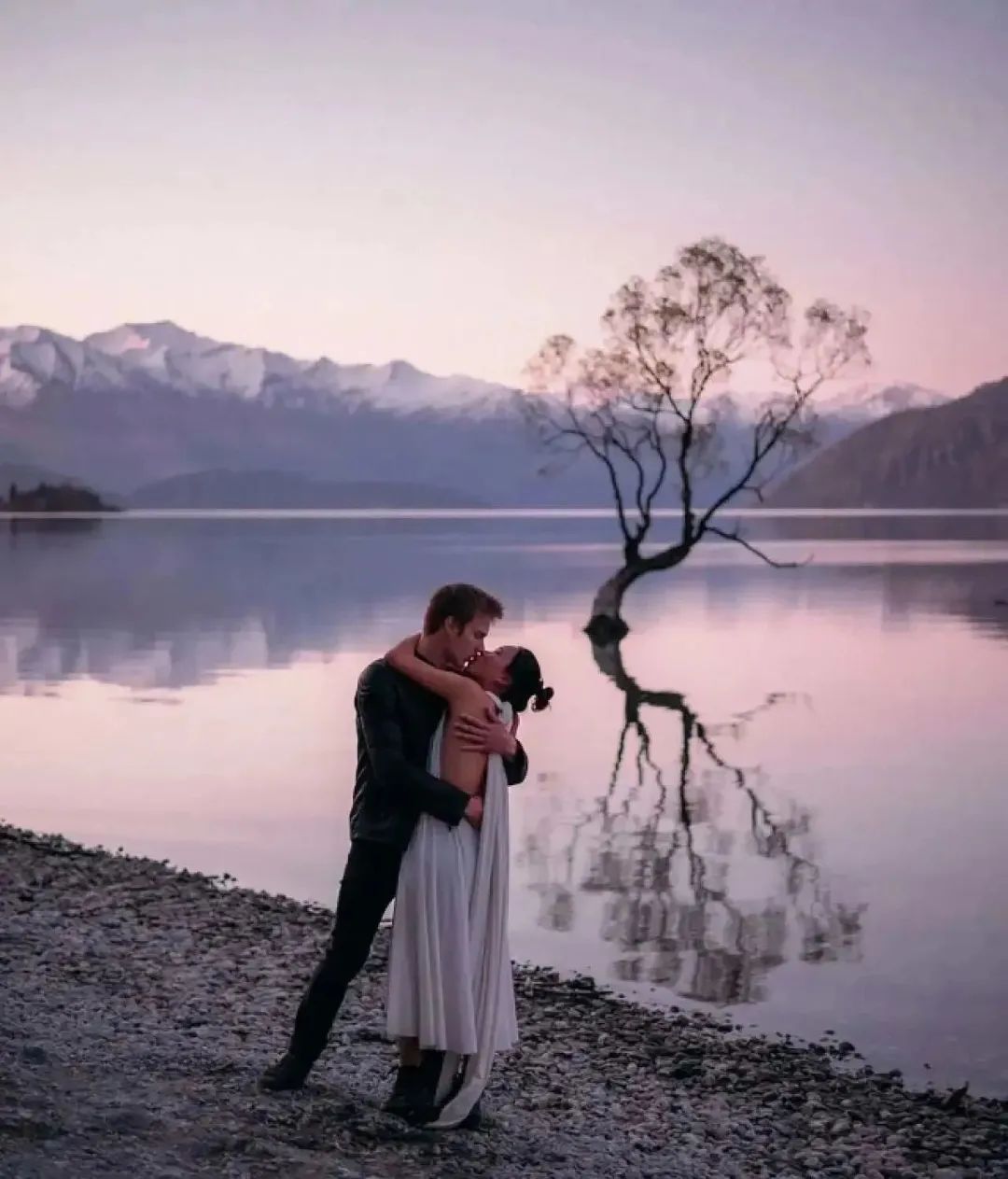 中国流浪女在新西兰,中国姑娘在新西兰街头流浪