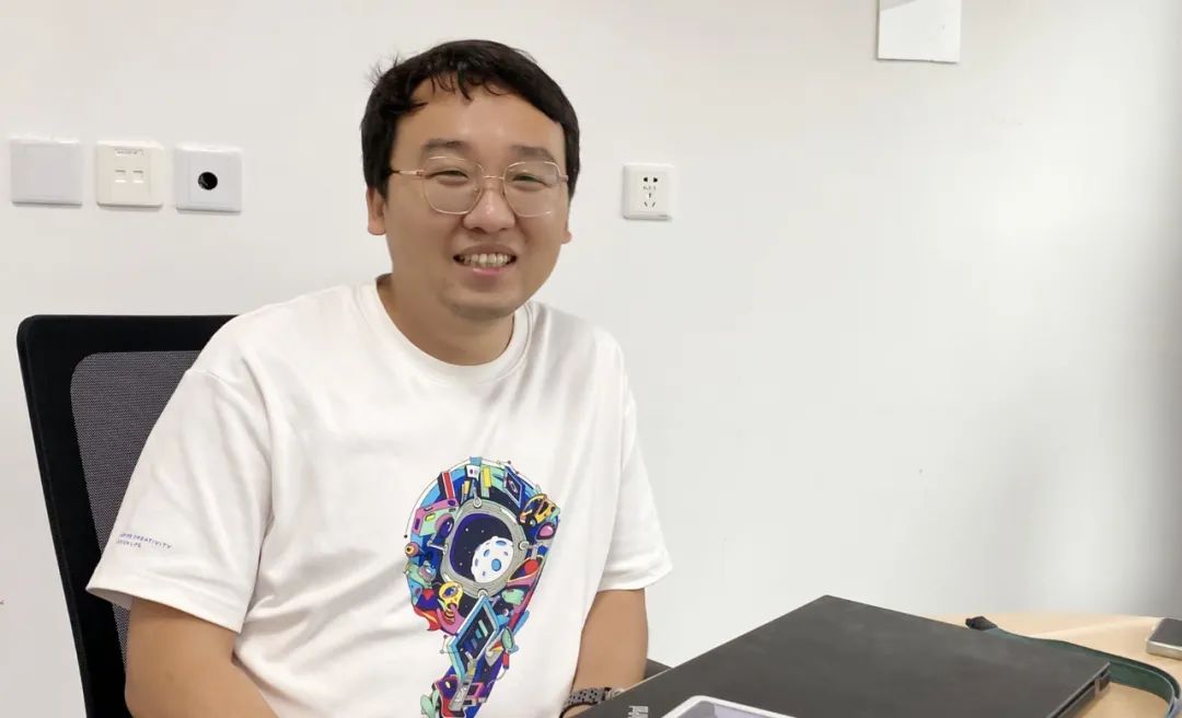 抖音里面点赞的小红心怎么设置,点击抖音屏幕有小红心是怎么回事