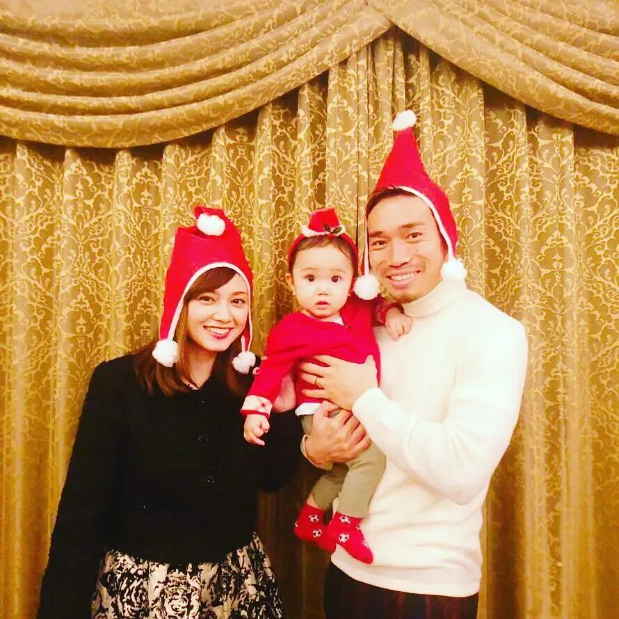 日本足球队太太团看世界杯,世界杯足球太太团十大女神