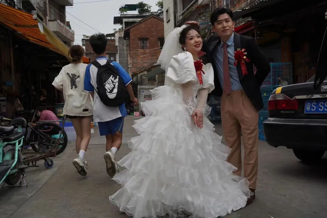 YANSELF摄影师联盟同题创作——爱情（2023年04月第八期）