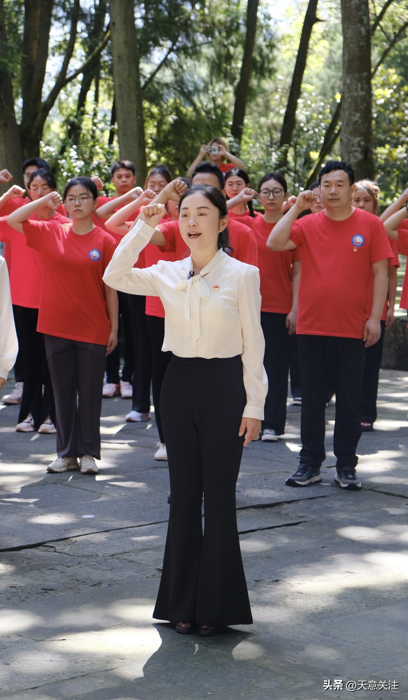 医路追光淬炼青春——成都医学院打造“行走的思政课堂”