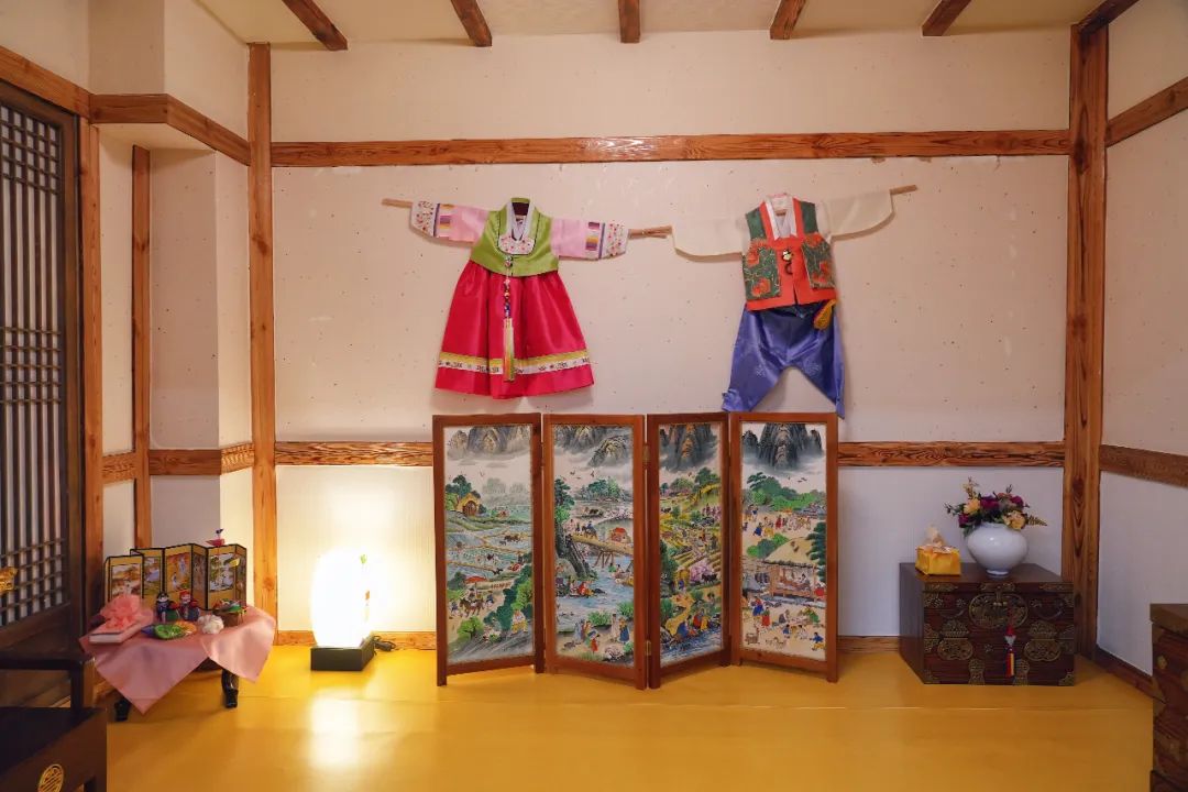 不一样的延吉旅行！坐上一辆复古铛铛车，深度感受朝鲜族历史文化