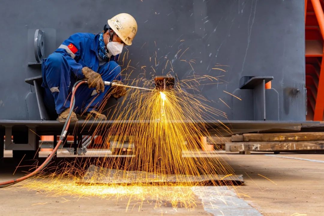 青岛“起量”了！人口增量超成都！地铁客流创新高！时尚文旅整“新活”！