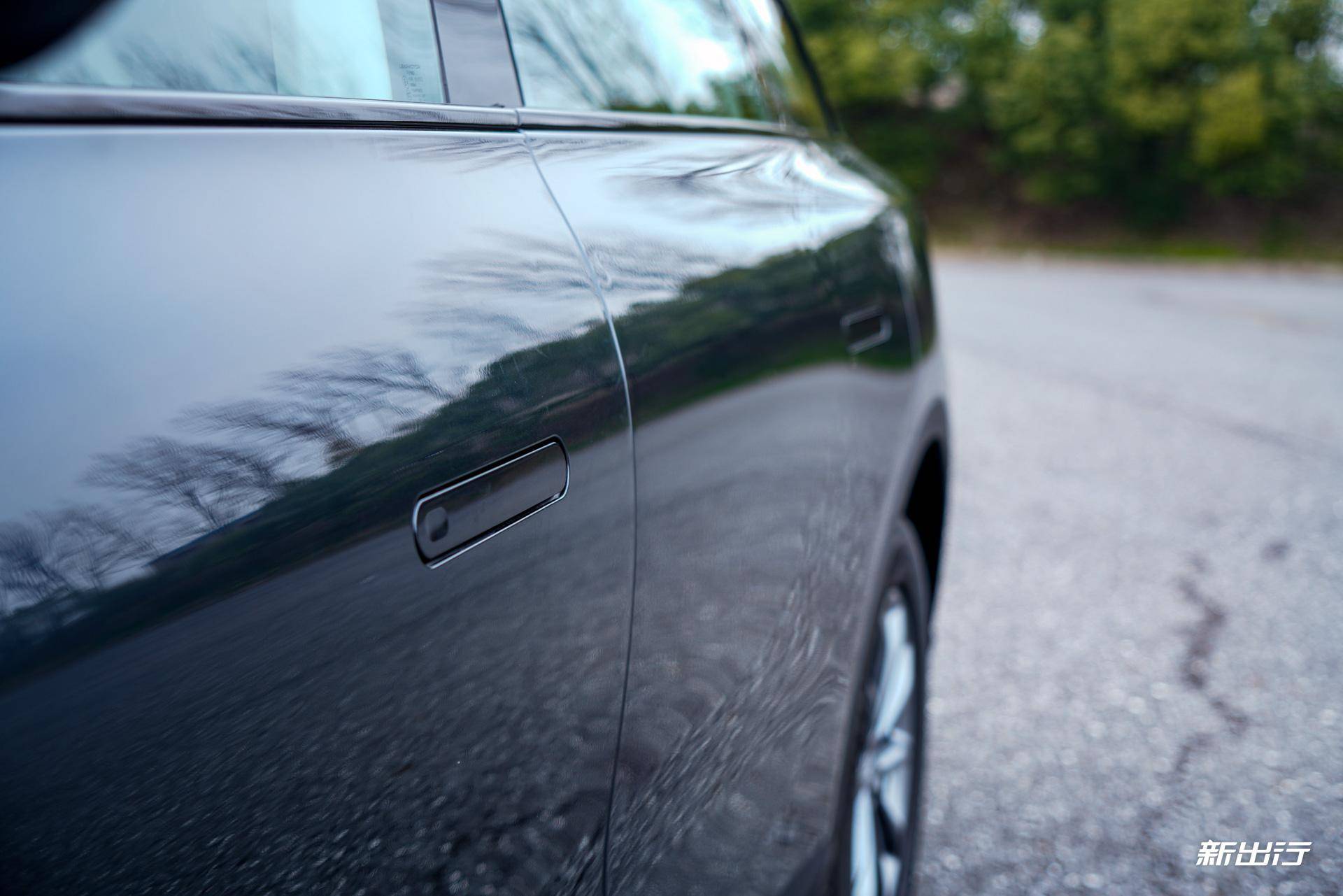 15万的中型SUV体验如何？静态实拍零跑23款C11