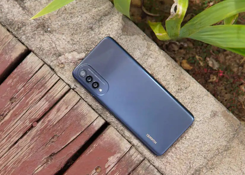 华为2000元以下最值得入手的手机,2020年2000元左右的华为手机推荐