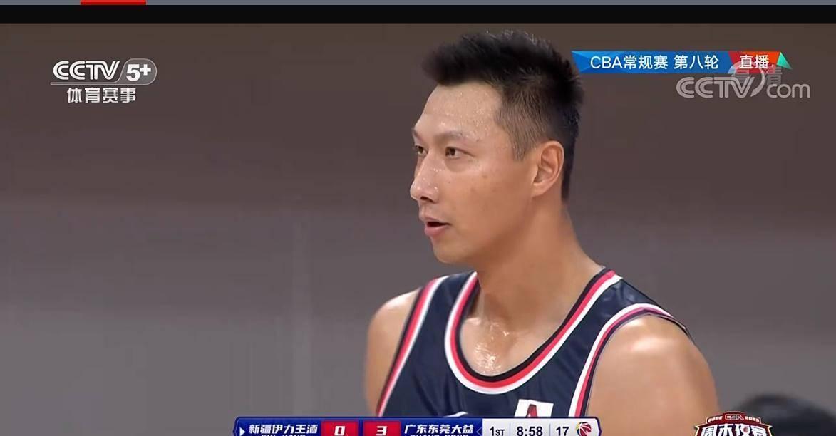 广东男篮4-0横扫新疆男篮夺冠,广东男篮4分惜败新疆男篮